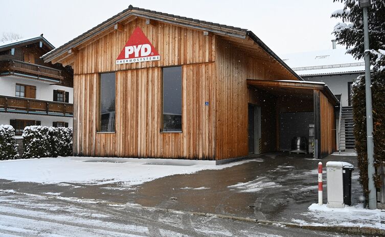Die Firma PYD Thermosysteme beschäftigt an seinem Standort in Bischofswiesen 26 Mitarbeiter.